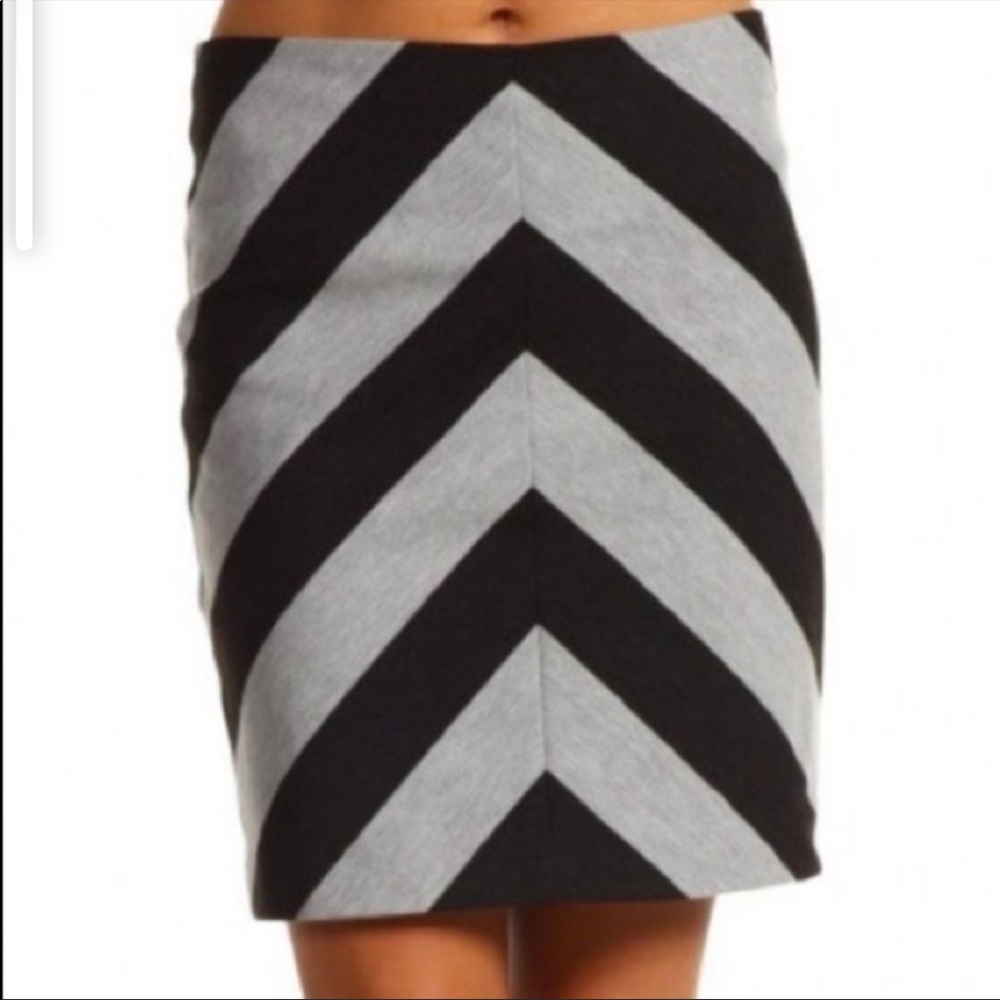 {Trina Turk} Black and Gray Chevron Knit Skirt